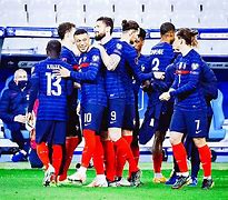 保加利亚力挫竞争对手，快步迈向晋级的简单介绍