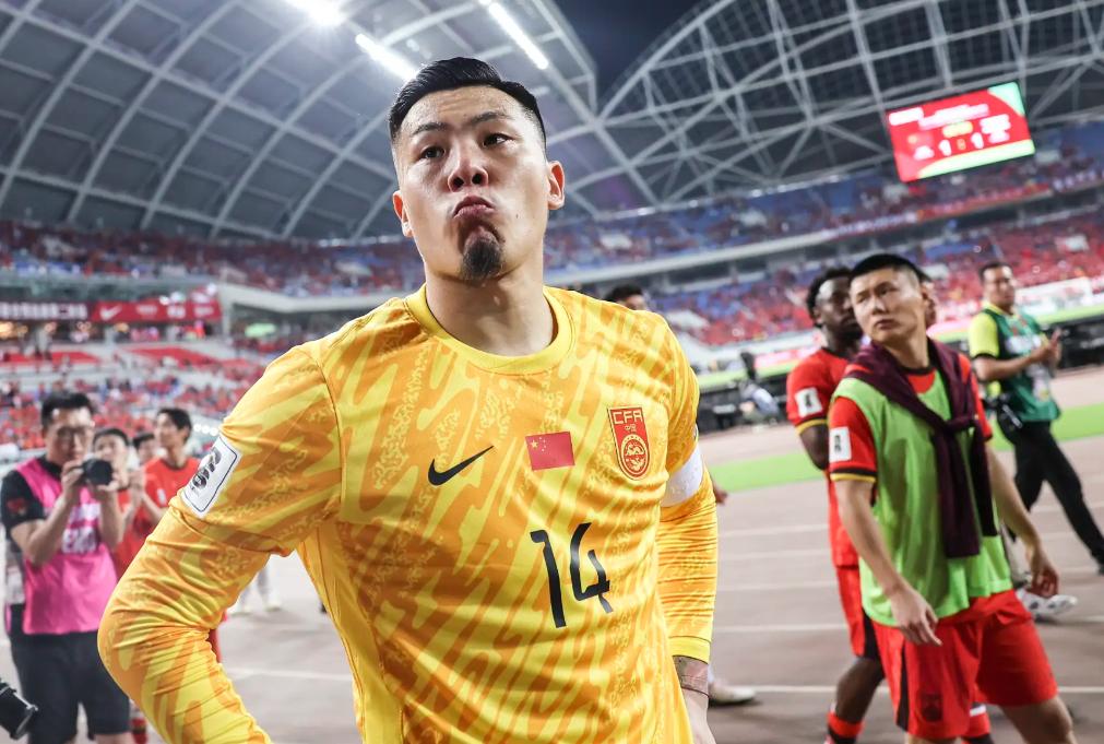 关于泰山错失单刀球，贝林厄姆门将神勇扑救成最大功臣！的信息